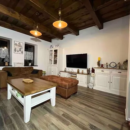 度假居 Pod Hradom Branc