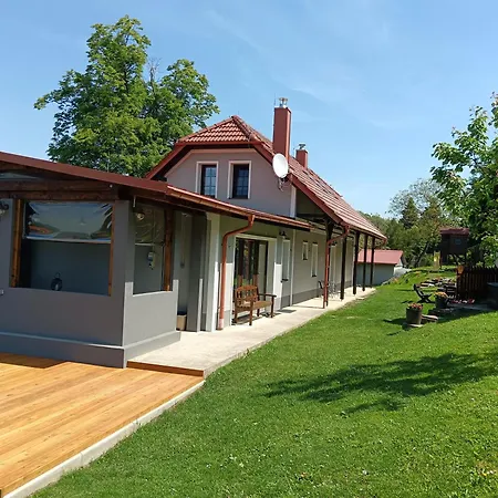 Pod Hradom Branc 度假居