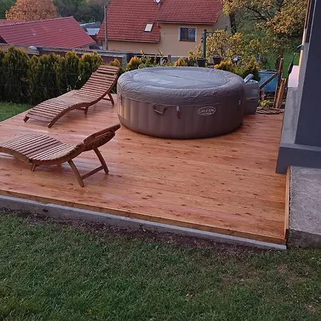 Pod Hradom Branc 度假居 *