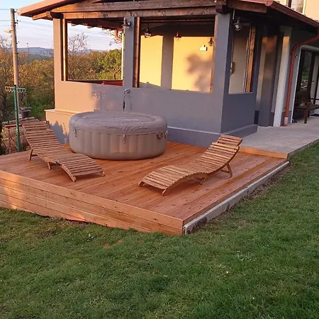 Holiday home Pod Hradom Branc
