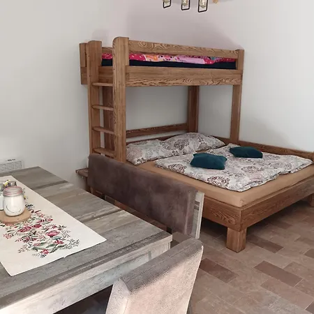 Pod Hradom Branc 度假居 Podbranc